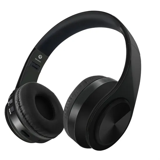 Wireless Noise Cancelling Headphone Used with Mobile Phone
